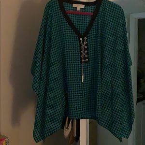 Michael Kors beautiful Blouse